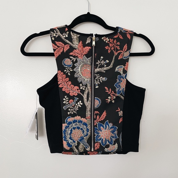 Guess embroidered crop tank - Alice tank - Picture 3 of 9